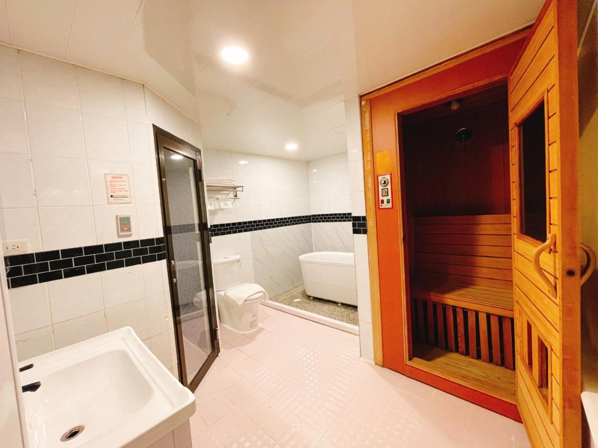 Joy Garden Hotel Kaohsiung Zewnętrze zdjęcie