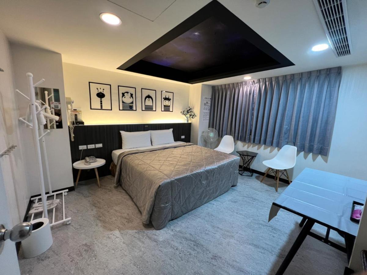 Joy Garden Hotel Kaohsiung Zewnętrze zdjęcie
