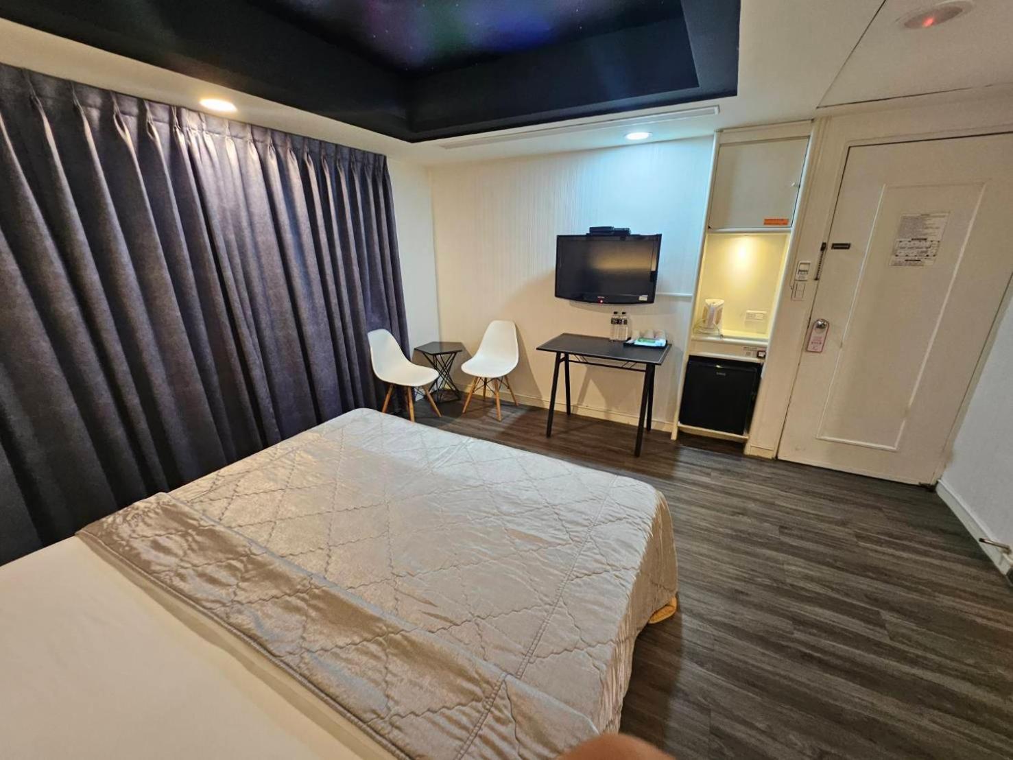 Joy Garden Hotel Kaohsiung Zewnętrze zdjęcie