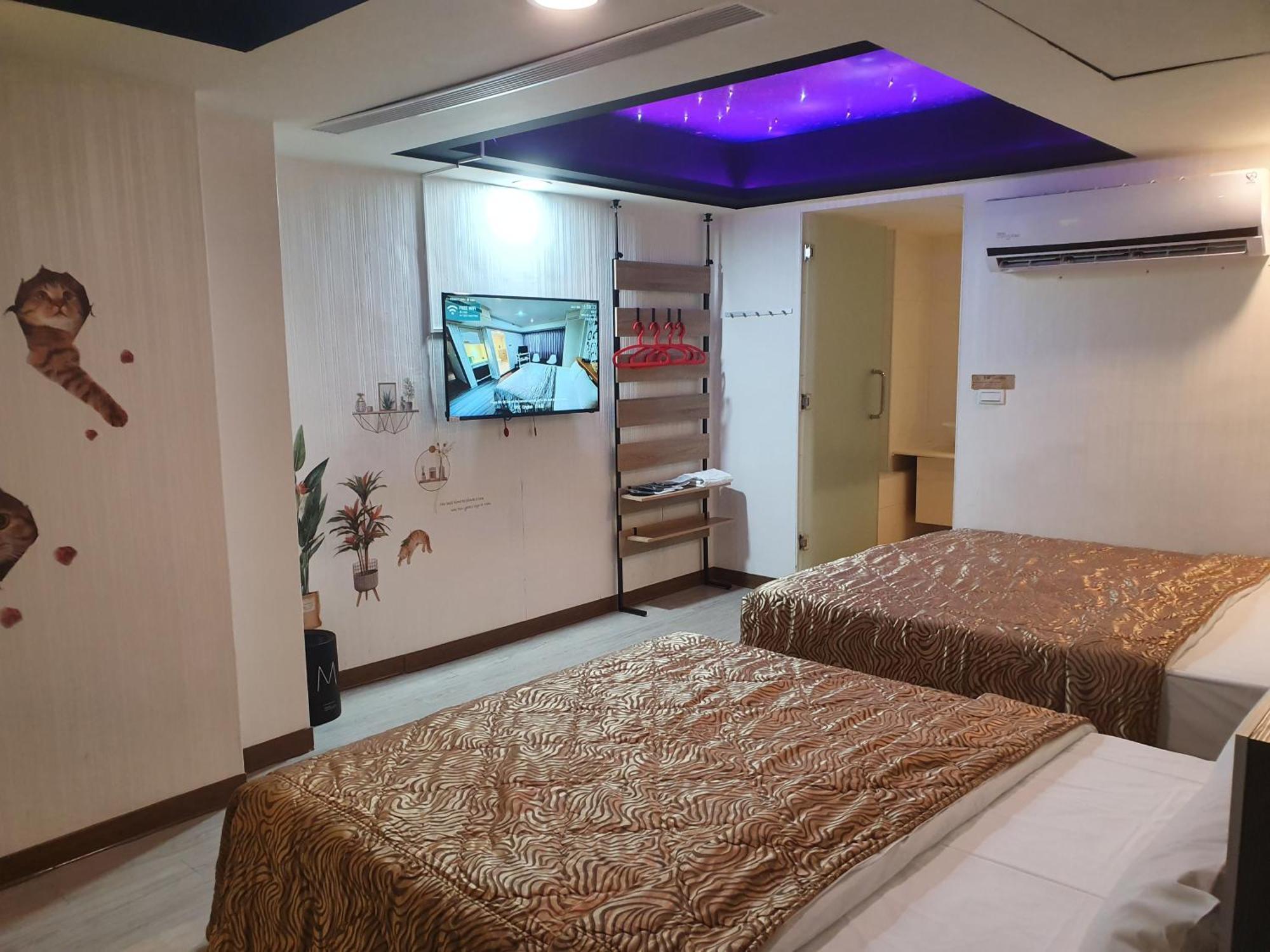 Joy Garden Hotel Kaohsiung Zewnętrze zdjęcie